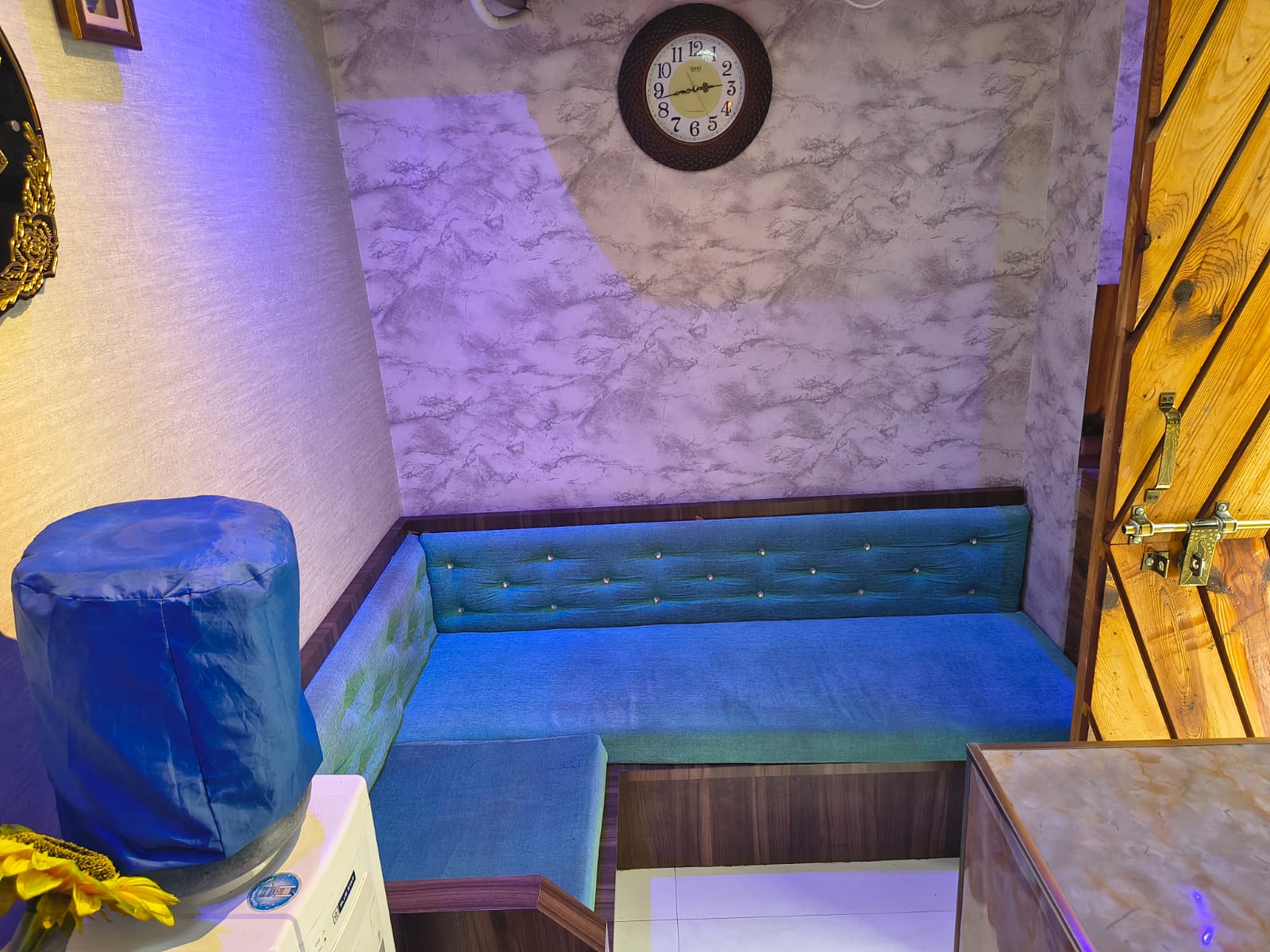 Comfortable waiting lounge seating